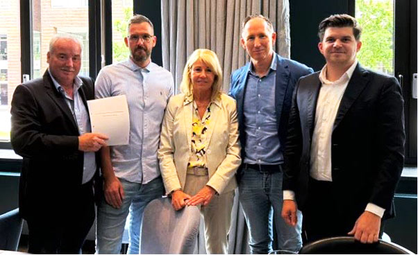 Manfred Teckenburg und Team